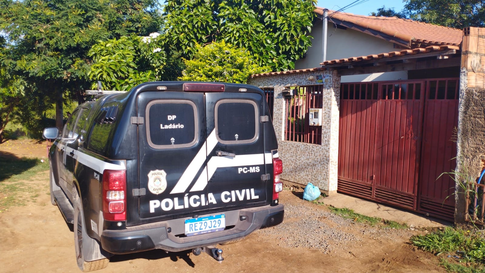 Polícia Civil cumpre mandado de busca e apreensão e indicia investigado por estupro de vulnerável em Ladário