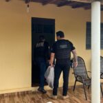 Polícia Civil cumpre mandado e prende homem em flagrante por posse irregular de arma de fogo em Juti