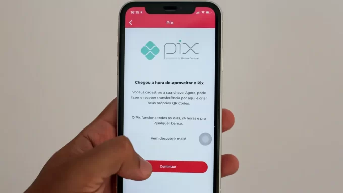 A força do povo na internet derrubou a fiscalização do governo Lula com o Pix