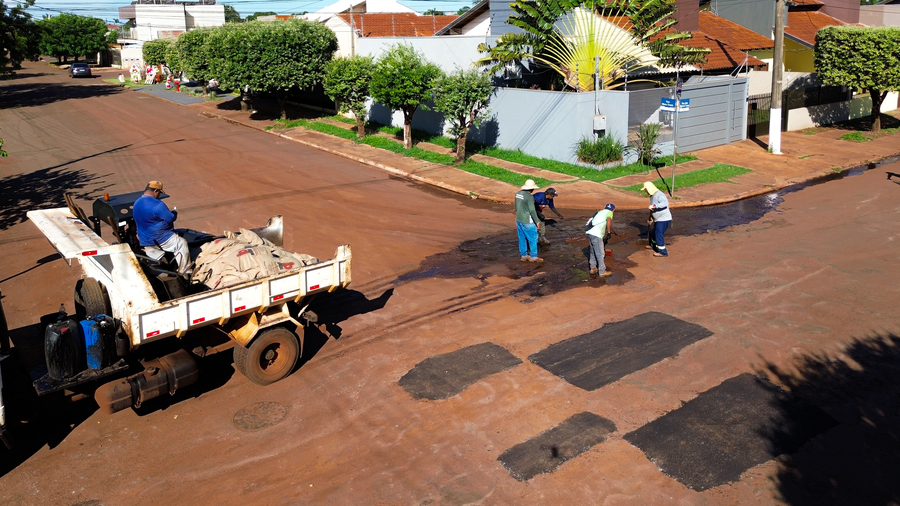 Prefeitura de Sidrolândia intensifica ações de limpeza e zeladoria urbana em operação contínua