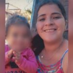 Mãe pede orações a filha intubada com 90% do corpo queimado