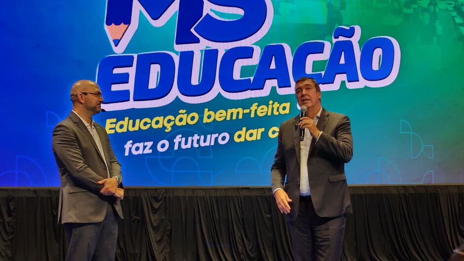 Com quase R$ 1 bilhão, Governo de MS promove reformas em escolas e modernização da educação