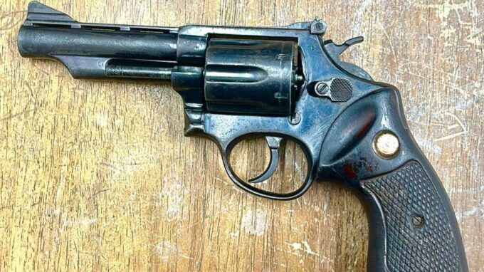 Pai e filho são baleados durante confusão em Sidrolândia