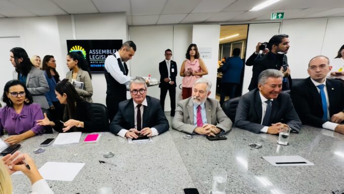 Delegado-Geral da Polícia Civil avalia como positiva reunião com deputados para tratar da rede de proteção à mulher