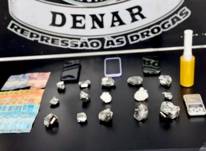 PCMS prende duas pessoas por tráfico e desativa centro de distribuição de drogas para biqueiras da Capital