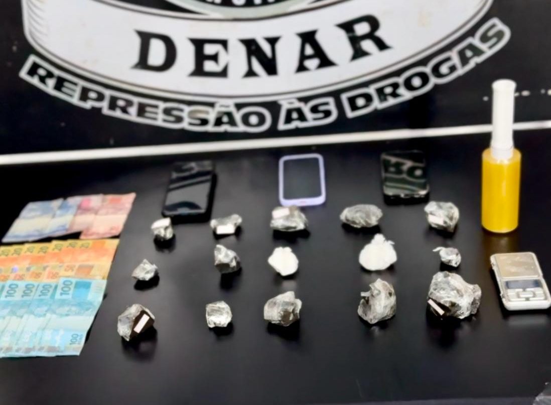 PCMS prende duas pessoas por tráfico e desativa centro de distribuição de drogas para biqueiras da Capital