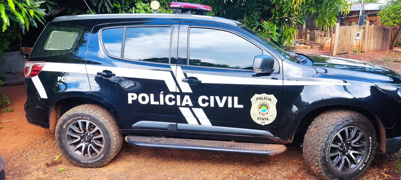 Polícia Civil fecha boca de fumo e prende mulher em flagrante em Mundo Novo