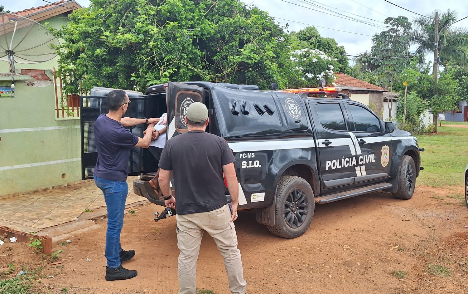 Polícia Civil identifica coautor de roubo e cumpre mandado de prisão em Jardim