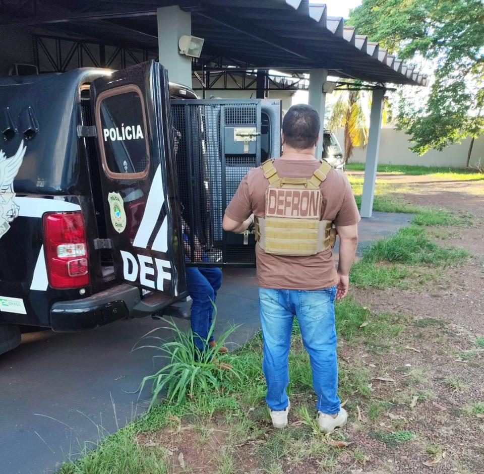 Polícia Civil prende homem em flagrante por maus-tratos a animal e caça ilegal em Angélica