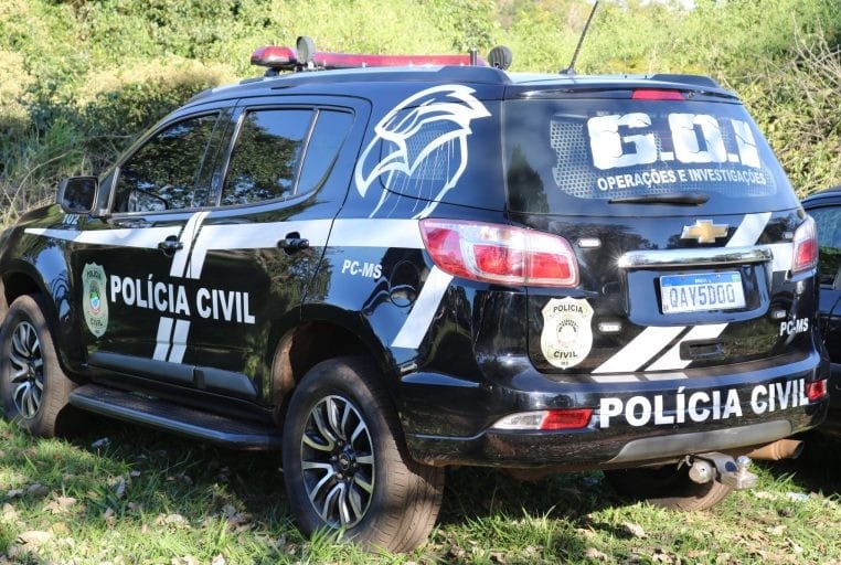 Policiais civis capturam quatro foragidos da justiça, na Capital