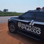 Policiais civis cumprem mandado de prisão em investigação por uso de documento falso