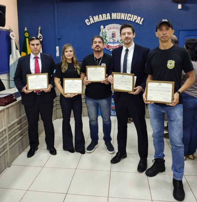 Policiais civis são homenageados em Jardim por elucidação de homicídio qualificado