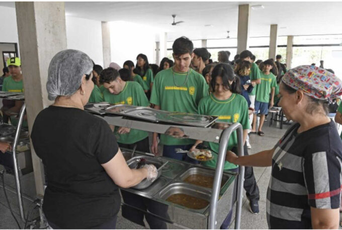 Projeto nacional sobre alimentação escolar premia duas escolas de MS