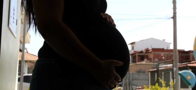 Suplementação de cálcio é universal contra riscos de mortalidade materna