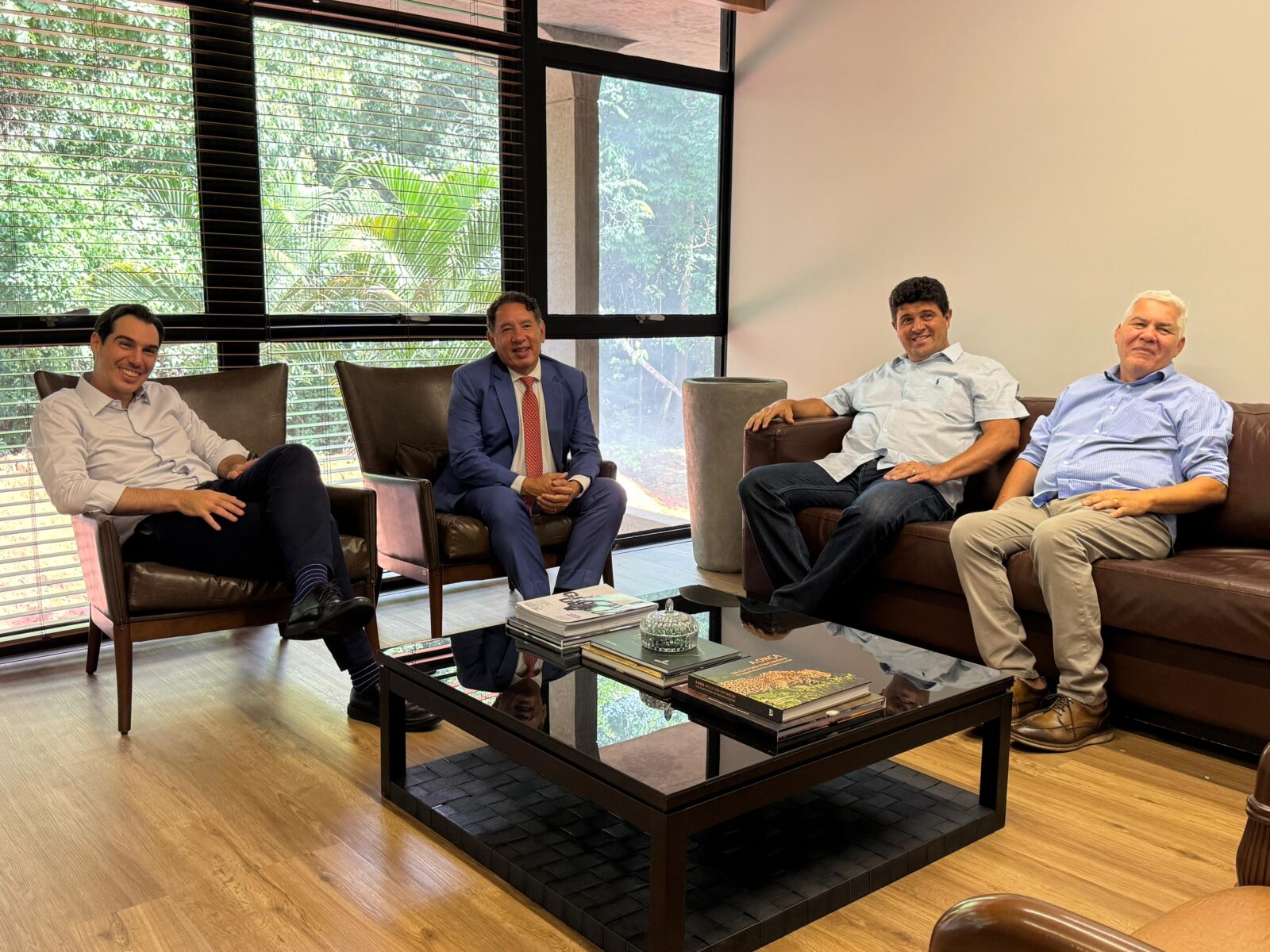 Prefeito Rodrigo Basso (PL) se reúne com o presidente da ALEMS e autoridades estaduais para fortalecer projetos de Sidrolândia