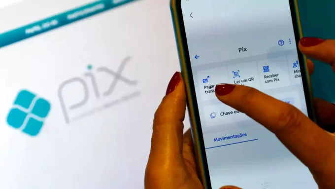 Boletos podem ser pagos por Pix a partir desta segunda-feira