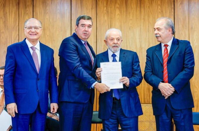 Riedel critica gestão Lula: ‘não está bem’