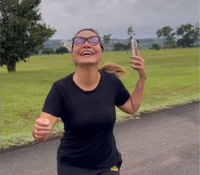 Comida e gasolina estão nas alturas, mas Janja diz pensar em música do Carnaval (VÍDEO)