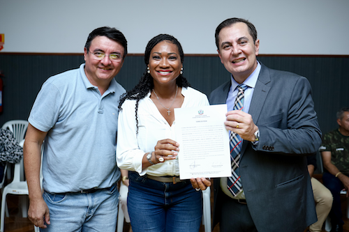 Prefeito, vereadores e autoridades celebram admissão de 117 novos servidores em Jardim