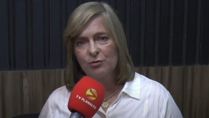 Vereadora Shirlei Pigosso Basso propõe instalação de playground e academia ao ar livre no bairro Sidrolar II