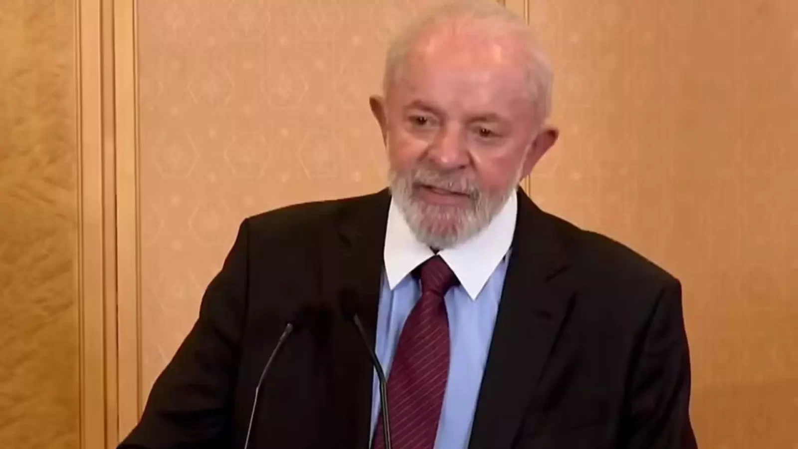 Lula diz que Bolsonaro tentou dar golpe e contribuiu para plano de matá-lo