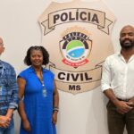 Delegacia Regional de Corumbá recebe visita institucional para fortalecer ações no combate ao racismo