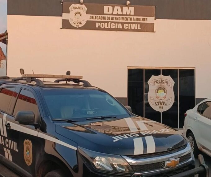 Polícia Civil prende agressor em flagrante por violência doméstica e cumpre mandado de prisão por furto em Aquidauana