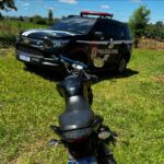Polícia Civil recupera moto furtada em imóvel na área rural de Itaquiraí