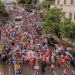 Você sabia que pular Carnaval também é uma forma de atividade física?