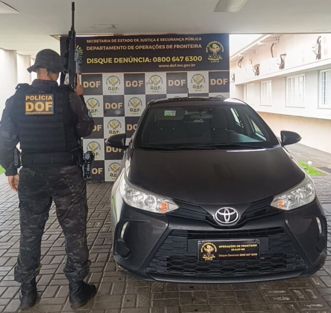 Carro roubado que seria utilizado no tráfico de drogas é recuperado pelo DOF