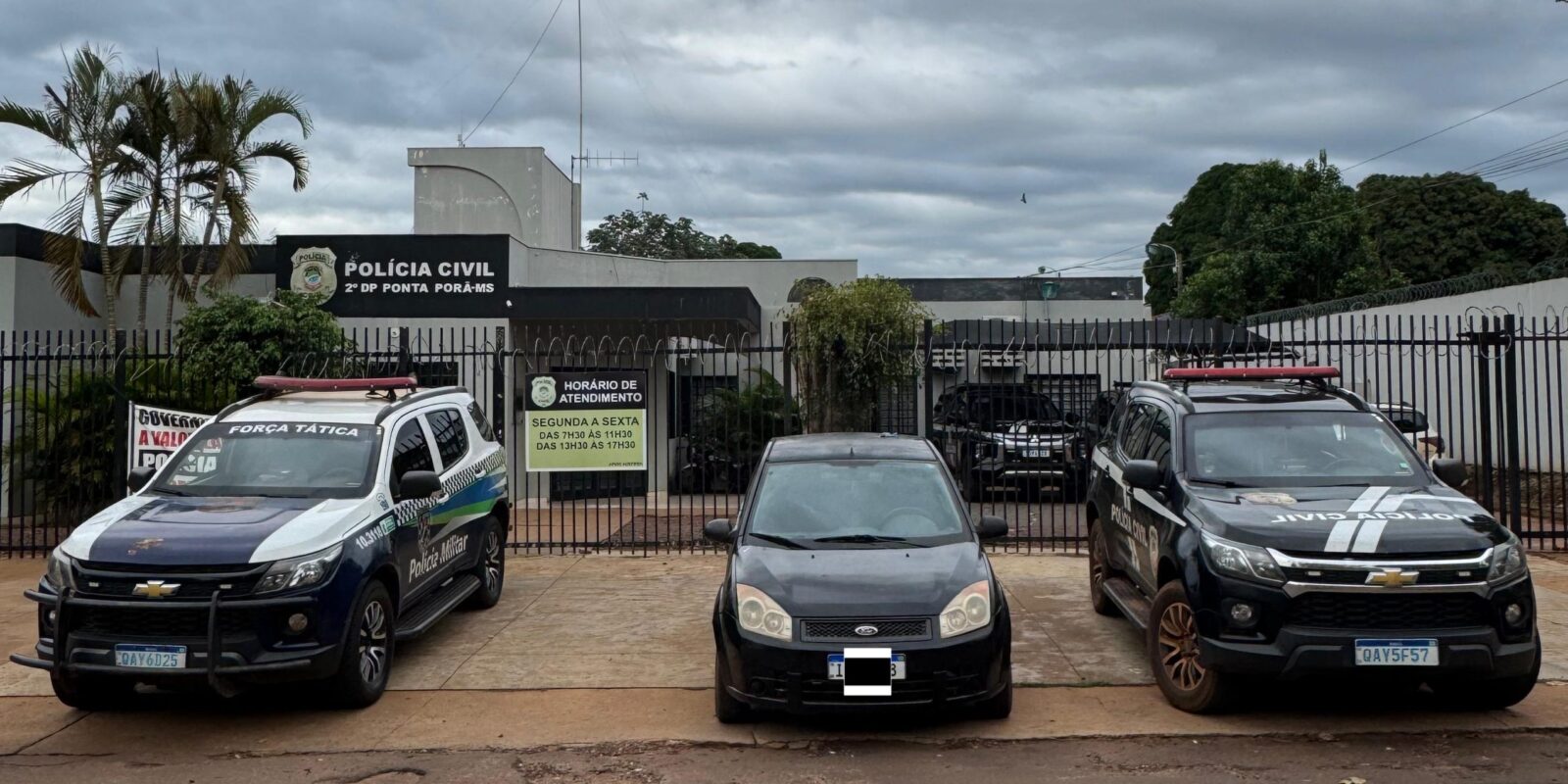 Em Ponta Porã, Polícias Civil e Militar recuperam veículo furtado e prendem um homem por receptação em Dourados