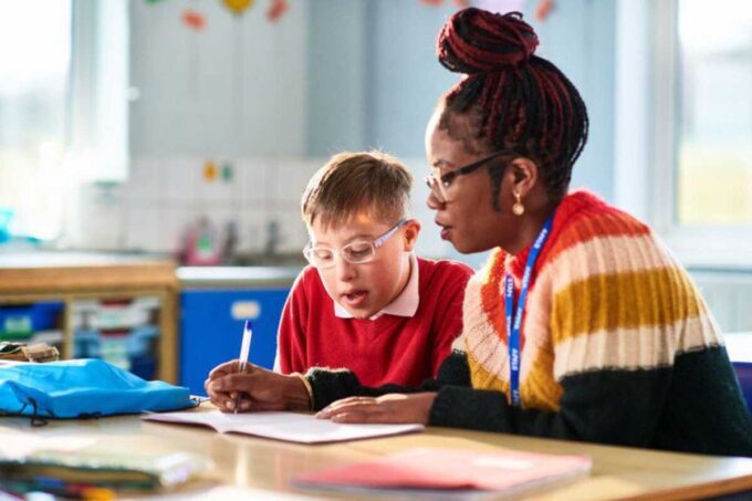 Governo Federal inicia curso de formação de professores em educação especial