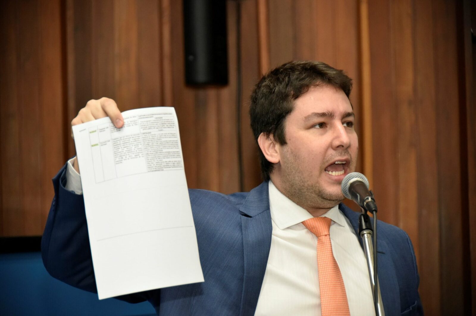 Pesca profissional em MS inclui córregos, lavoura e até a Casa China