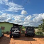 Polícia Civil cumpre de mandados de busca após ação que resultou na apreensão de drogas, armas e munições em Iguatemi