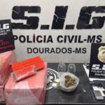 Polícia Civil fecha entreposto de drogas e apreende arma de fogo em Dourados