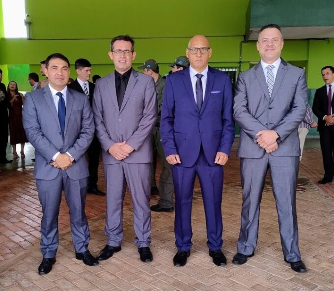 Polícia Civil participa da cerimônia de posse do novo Delegado Chefe da Polícia Federal em Naviraí