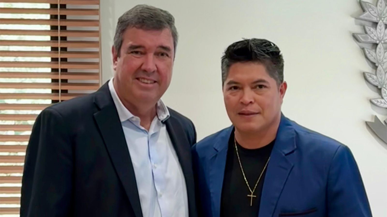 Vereador Otacir Figueredo se reúne com o governador Eduardo Ridel em busca de melhorias para Sidrolândia