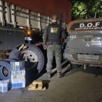 DOF apreende drogas em pneu de carreta com destino a São Paulo