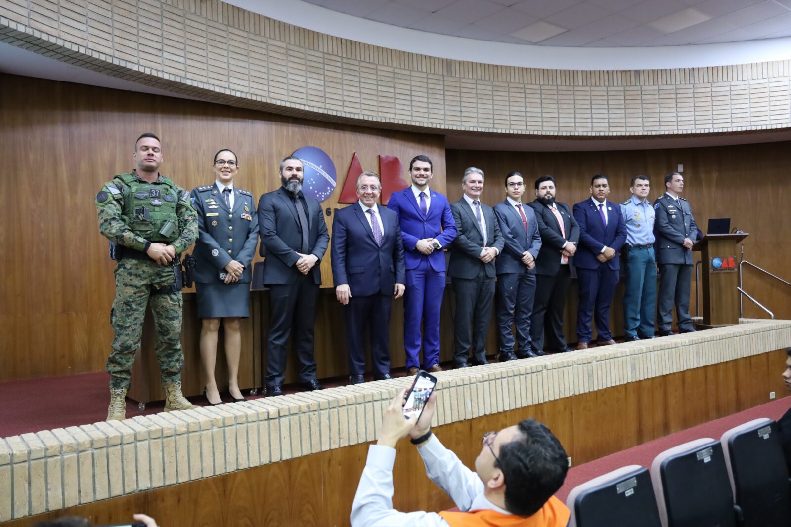 Delegado-Geral da Polícia Civil e titular do Garras participam do 1º Congresso de Direito e Segurança Pública, na OAB-MS