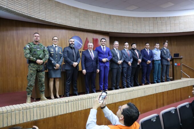 Delegado-Geral da Polícia Civil e titular do Garras participam do 1º Congresso de Direito e Segurança Pública, na OAB-MS