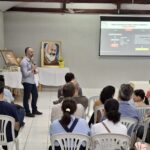 Delegado da Polícia Civil ministra palestra sobre perigos cibernéticos em colégio da Capital