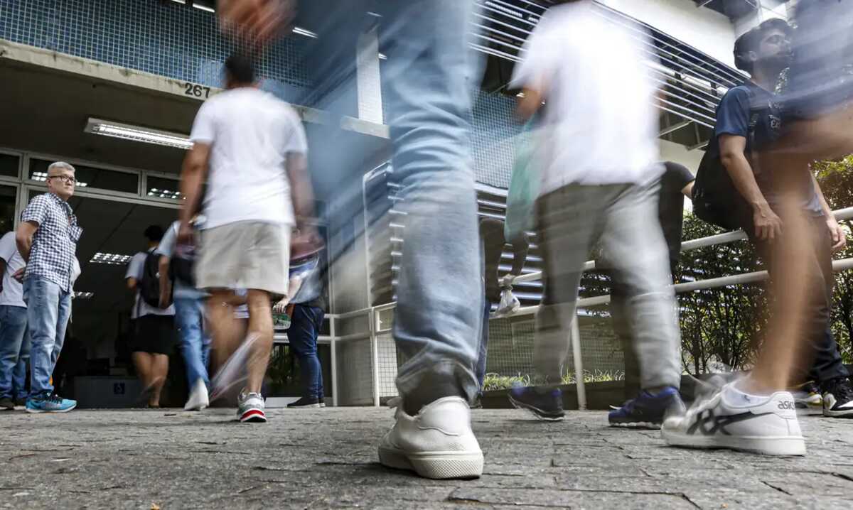 Estudantes da rede pública terão pré-inscrição automática no Enem