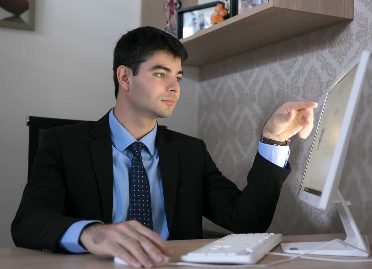 Exclusivo: podcast com médico que participou de cirurgia com robô Da Vinci