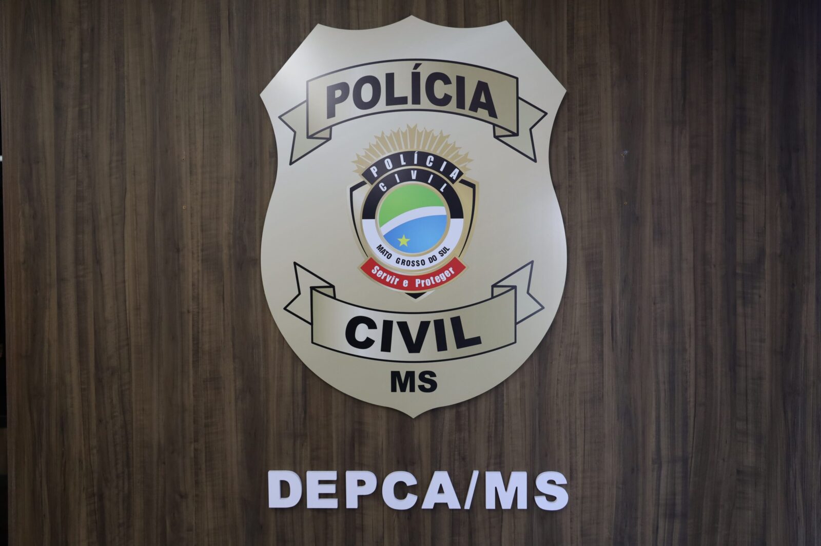 Investigados pela prática de abandono material são presos pela Polícia Civil em Campo Grande