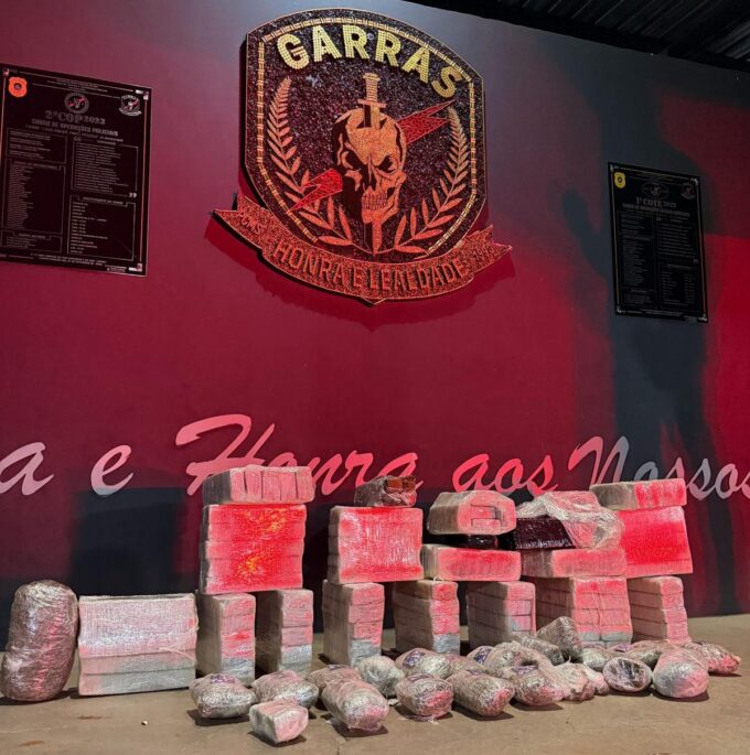 Polícia Civil descobre entreposto de entorpecentes e prende irmãos por tráfico de drogas