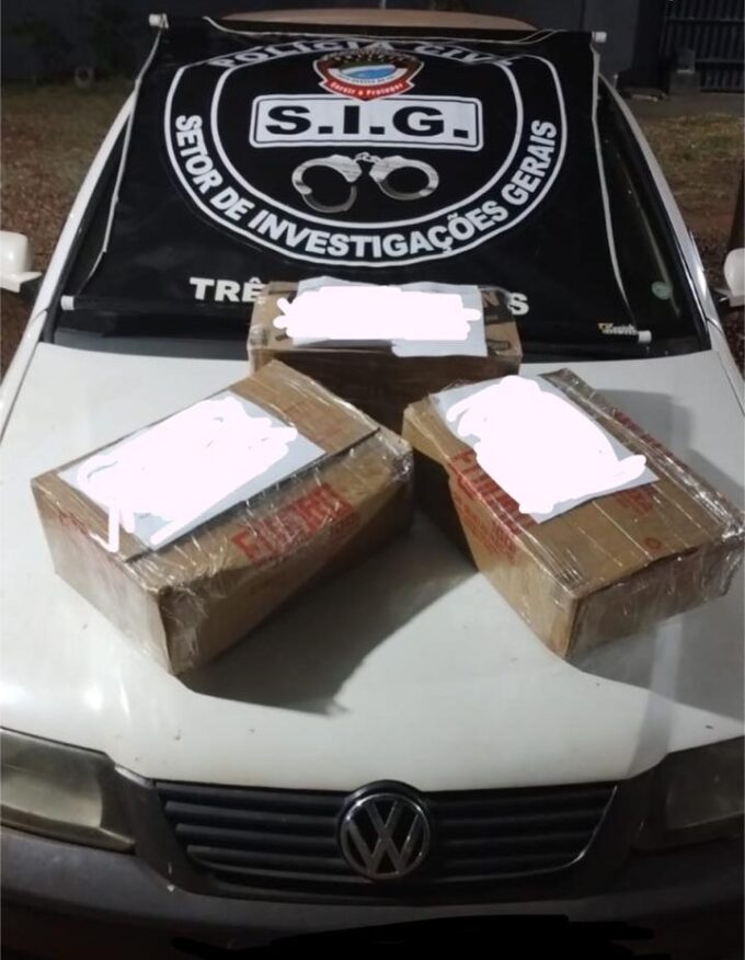 Polícia Civil descobre esquema de transporte de drogas, apreende aproximadamente 10kg de maconha e prende mulher em flagrante em Três Lagoas