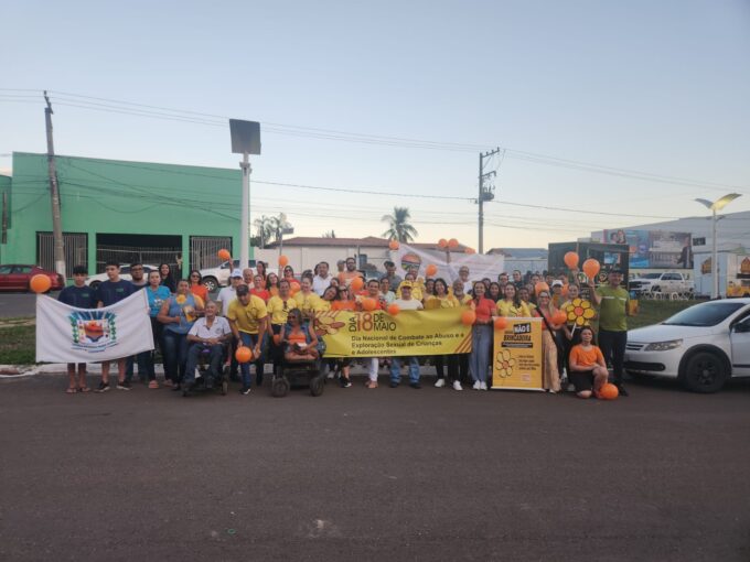Polícia Civil participa de caminhada em Coxim sobre o Maio Laranja