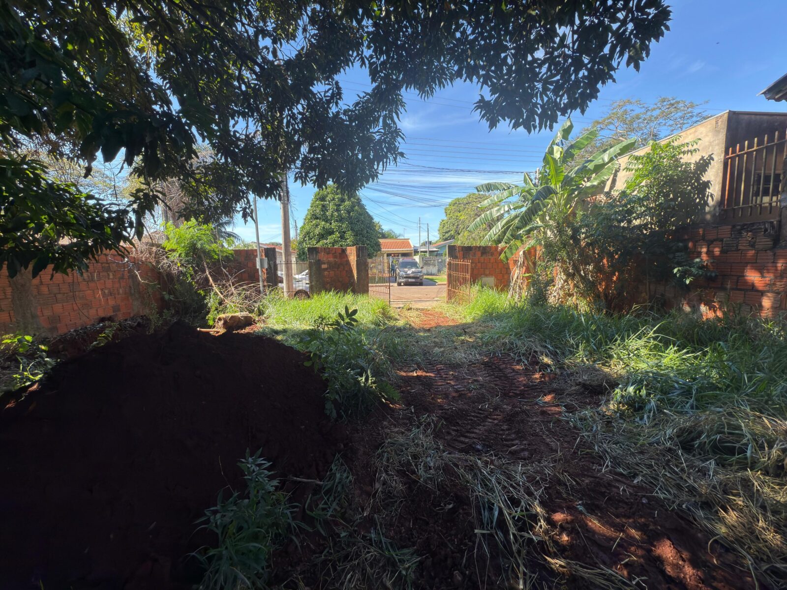 Polícia Civil realiza escavação em busca de corpo de desaparecido em Campo Grande