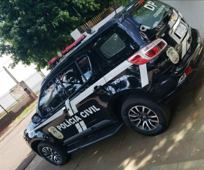 Policiais civis prendem suspeito de ameaçar e perseguir ex-companheira em Itaquiraí