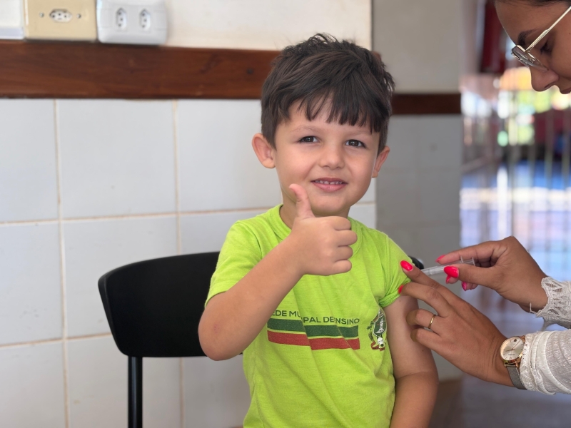Nioaque acelera imunização e mira dia D para bater meta de cobertura vacinal
